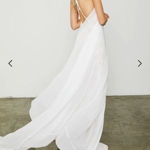 Elegant White Maxi Dress